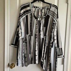 COPY - Melissa McCarthy Seven7 Women’s Top